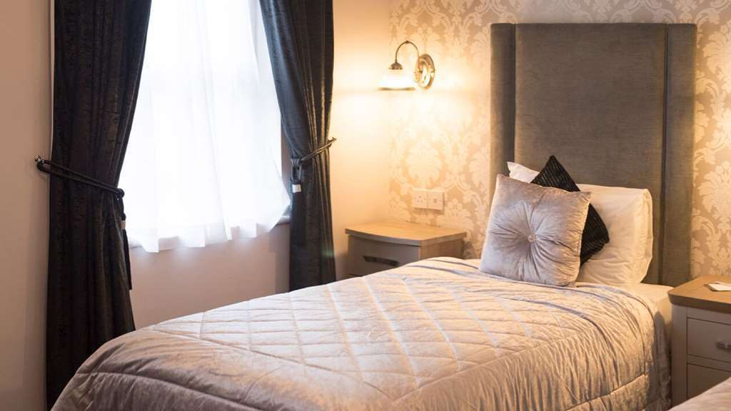 Castle Arch Hotel Trim Zimmer foto